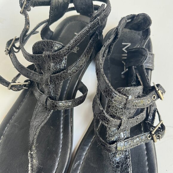 Mia Hyram Black Snakeskin Gladiator Triple Closure Thong Flat Sandals, Size 8.5 - Picture 2 of 7